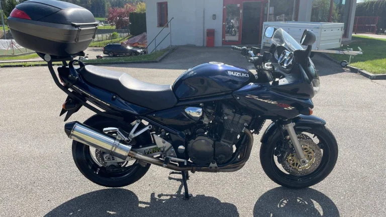 Suzuki GSF 1200 S Bandit 2004 serviska