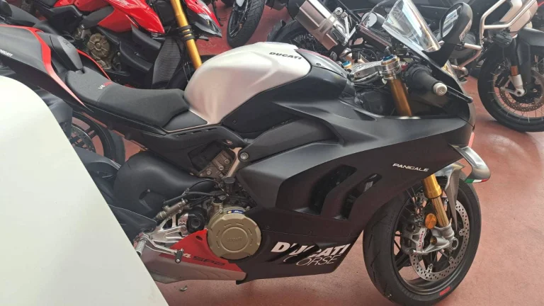 Ducati Panigale V4 SP2 2022 | Nový motocykl
