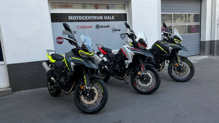 Benelli TRK 702 X - bílá skladem | Nový motocykl