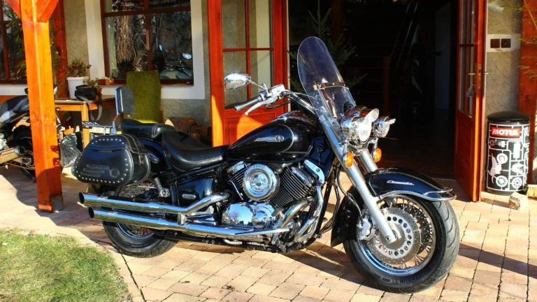 Yamaha XVS 1100 A DragStar Classic "TOP Stav"