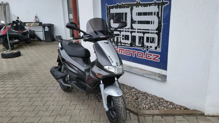 Gilera Runner VXR 200