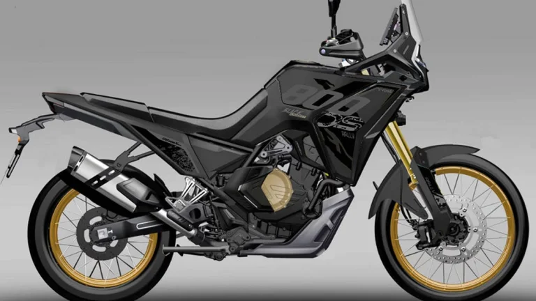 Voge 800 Rally Black ( přijímáme předobjednávky ) NOVINKA 2025 | Nový motocykl