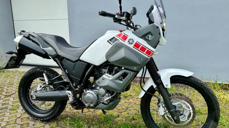Yamaha XTZ 660 Ténéré 1.majitel pouze 8 tis km Jak nová