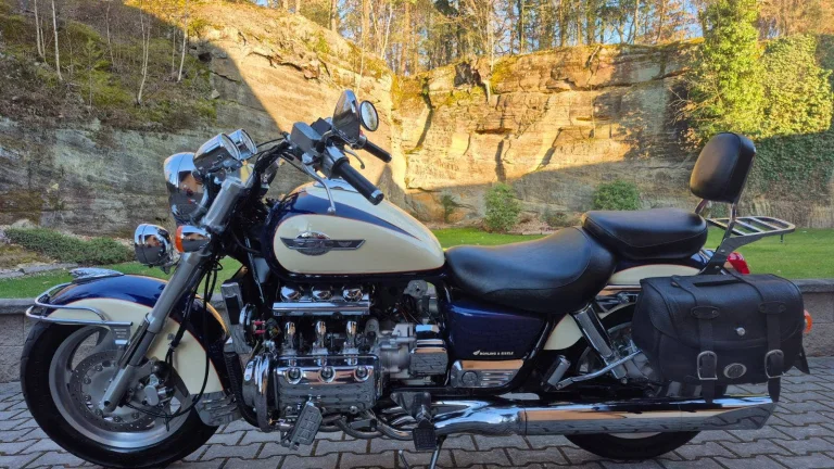 Honda F6C Valkyrie - SUPER STAV + VÝBAVA - 29 000 KM