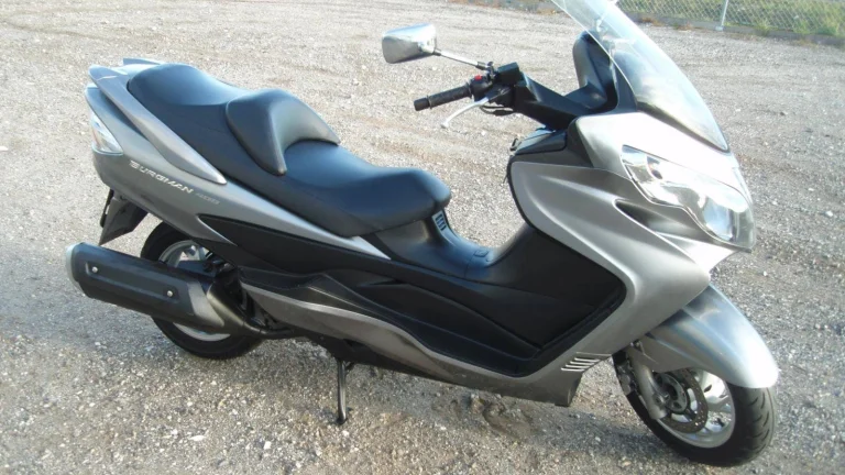 Suzuki Burgman 400 , PĚKNÝ