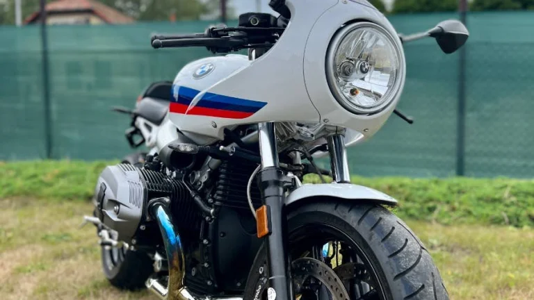 BMW R nineT Racer