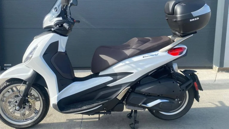 Piaggio Beverly 300