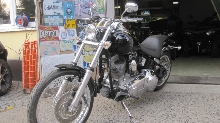 Harley-Davidson FXST Softail Standard