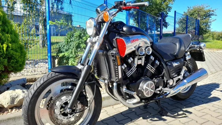 Yamaha V-Max VMX 1200