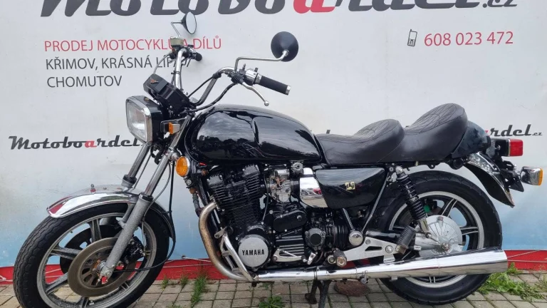 Yamaha XS 1100