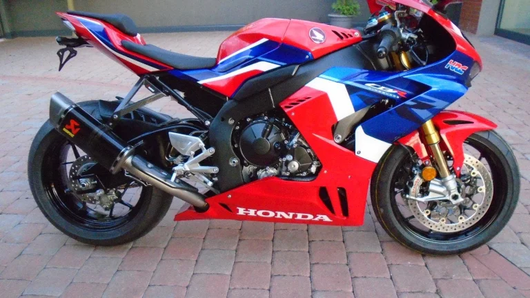 Honda CBR 1000 RR-R Fireblade SP