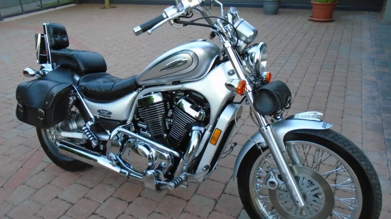 Suzuki VS 800 GL Intruder