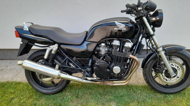 Honda CB 750 F2 Seven-Fifty