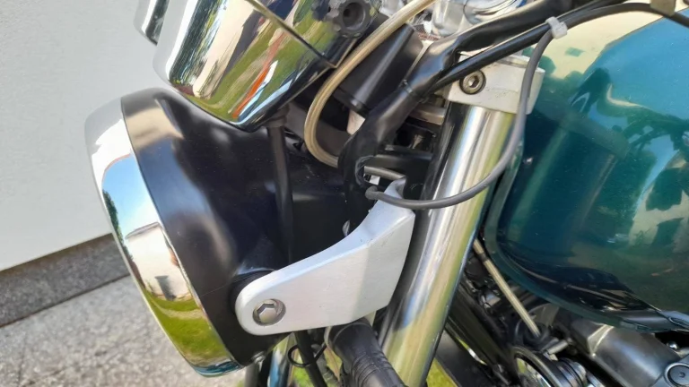 Yamaha XJR 1300