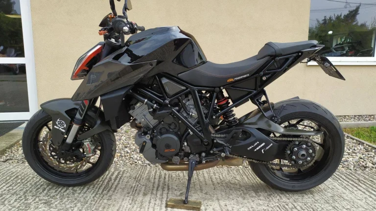 KTM 1290 Super Duke R