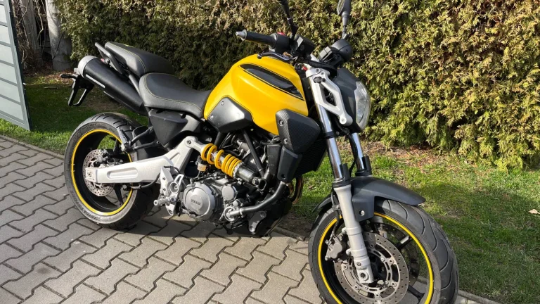 Yamaha MT-03