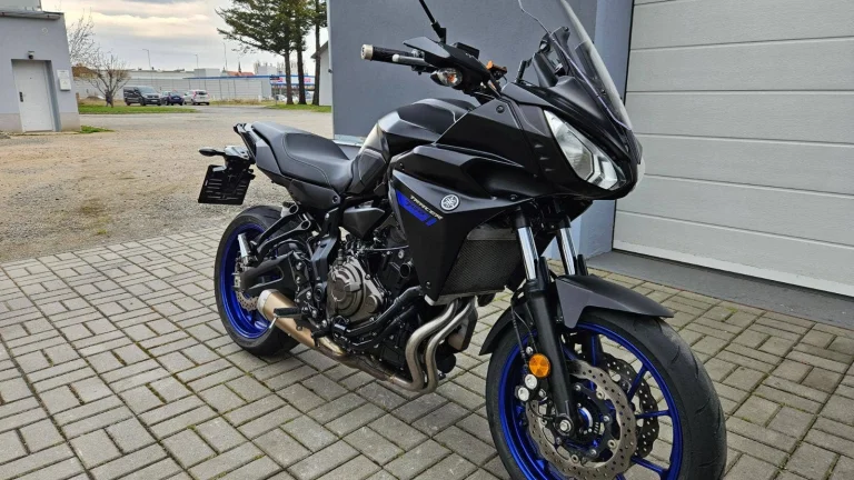 Yamaha Tracer 7 / 700 ABS