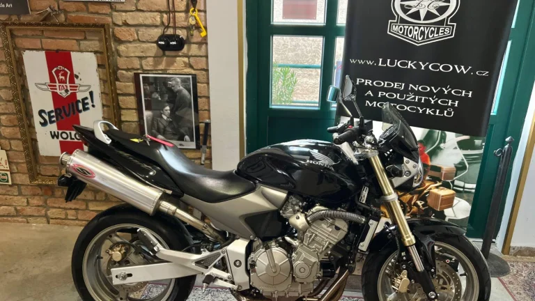 Honda CB 600 F Hornet - TOP