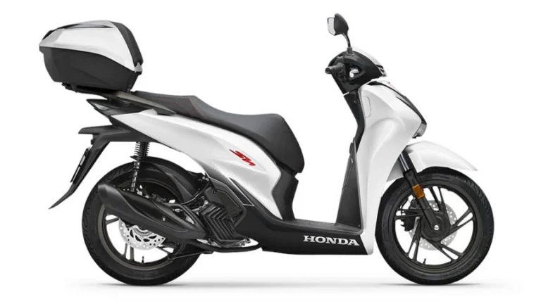 Honda SH 125i vč. Smart Top Box | Nový skútr