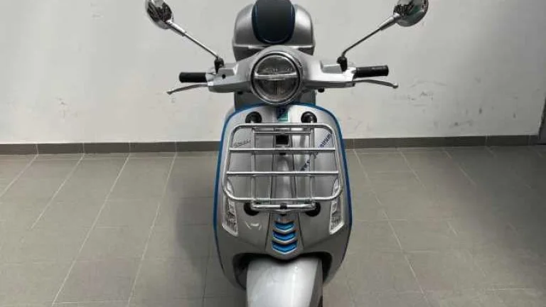 Vespa Primavera Elettrica 70Km/h