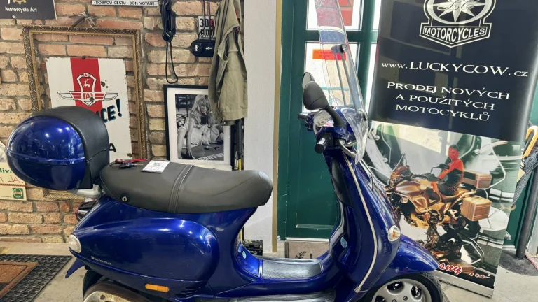 Vespa ET4 125