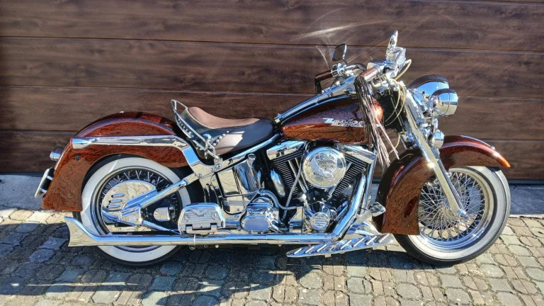 Harley-Davidson FLSTN Heritage Softail Nostalgia 1340