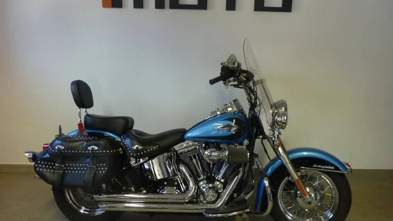 Harley-Davidson FLSTC Heritage Softail Classic