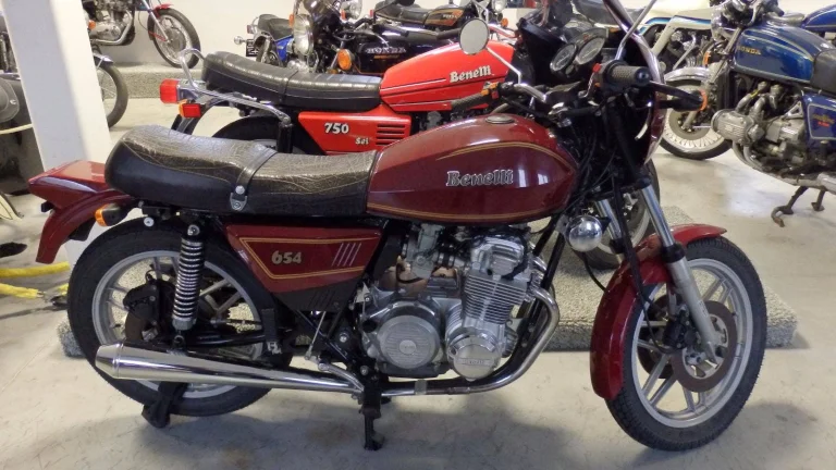 Benelli 654
