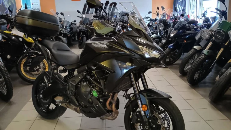 Kawasaki Versys 650 MY2024 ZÁNOVNÍ