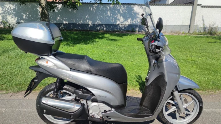 Honda SH 300i ABS