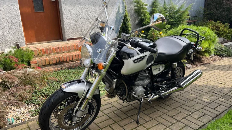 Ducati GT 1000 Touring