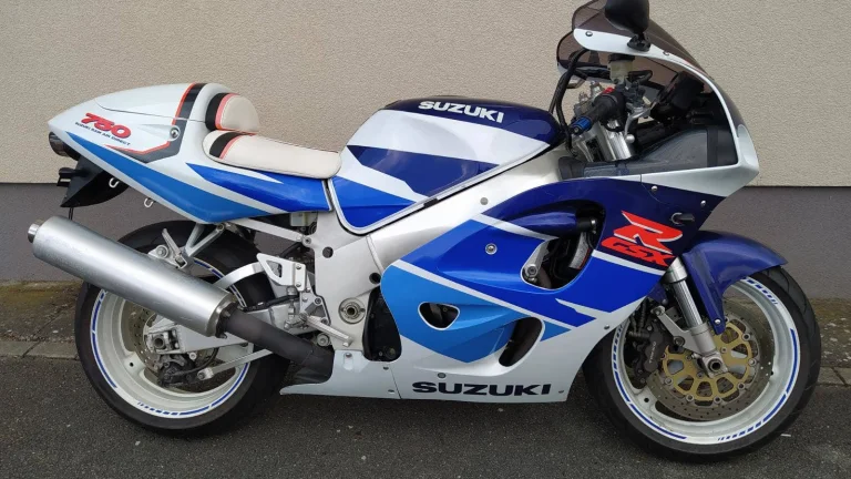 Suzuki GSX-R 750 SRAD