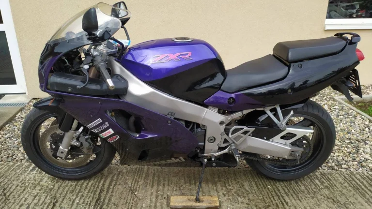 Kawasaki ZXR 750 L