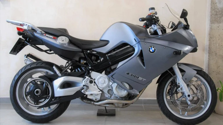 BMW F 800 ST - servisní historie, ABS