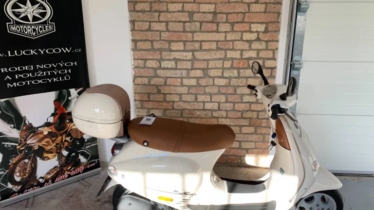 Vespa ET4 125