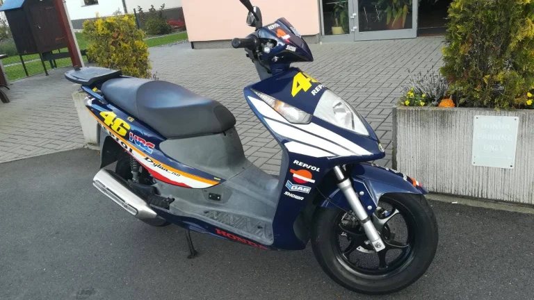 Honda Dylan 150