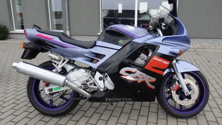 Honda CBR 600 F