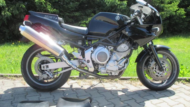 Yamaha TRX 850