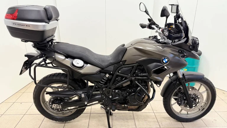 BMW F 700 GS,ABS,TOP,REZERVACE