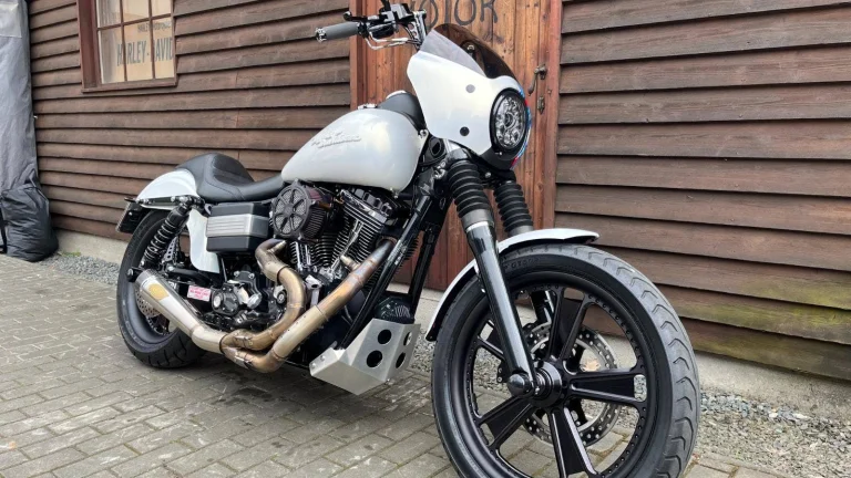 Harley-Davidson FXDB Dyna Street Bob
