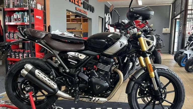 Triumph Scrambler 400X