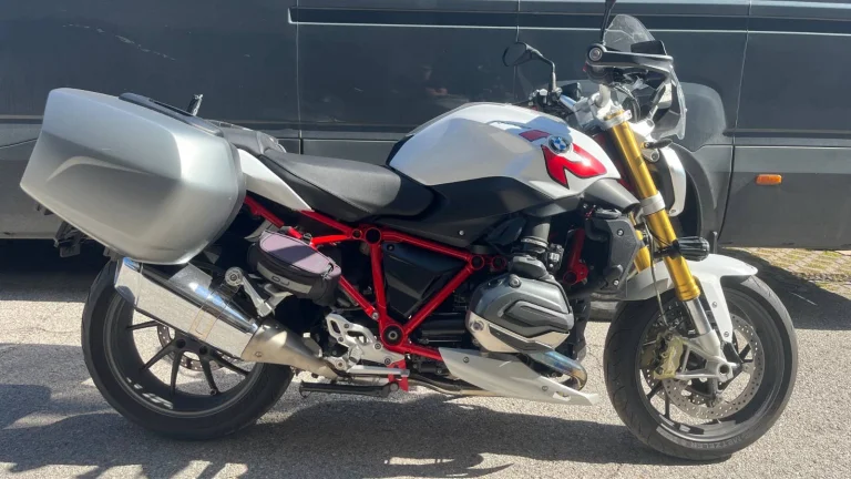 BMW R 1200 R ,TOP STAV, ABS,ESA,KUFRY