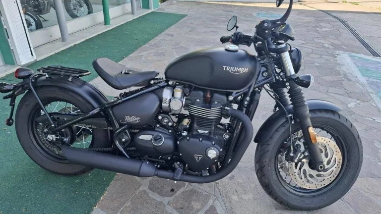 Triumph Bonneville Bobber