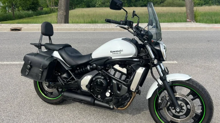 Kawasaki Vulcan S 2170 km
