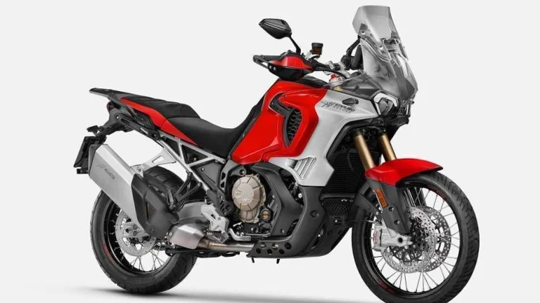 MV Agusta LXP ENDURO VELOCE SKLADEM - AKCE NA DEMO MOTOCYKL -119.000 Kč | Předváděcí motocykl