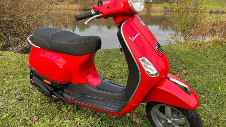 Vespa LX 50