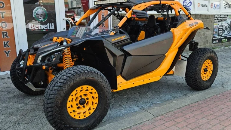 CAN-AM Maverick XRC Turbo, PŘIPRAVUJEME,najeto pouze 943 km
