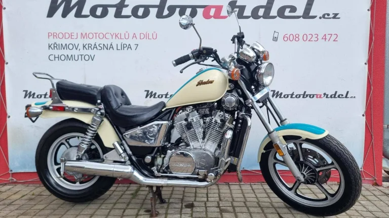 Honda VT 700 Shadow