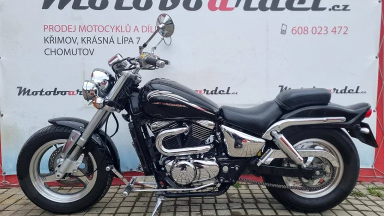 Suzuki VZ 800 Marauder