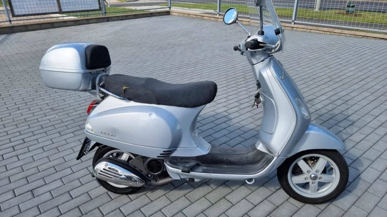 Piaggio Vespa 150